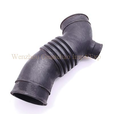 AIR INTAKE HOSE 17881-17030 TOYOTA LANDCRUISER