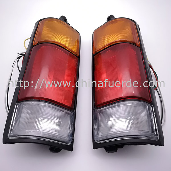 TAIL LAMP RH 35604A83D01-000/94582838/35604-83D11-000/94582833 DAEWOO DAMAS 98