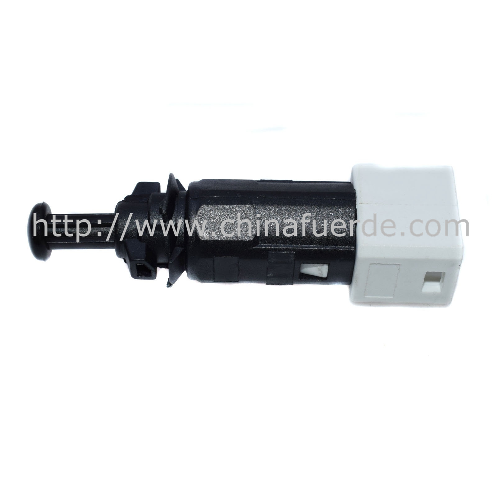 Brake Light Switch For Nissan Primastar Kubistar RENAULT Clio Espace 04404 452, 7700414988, 454 545 02 14